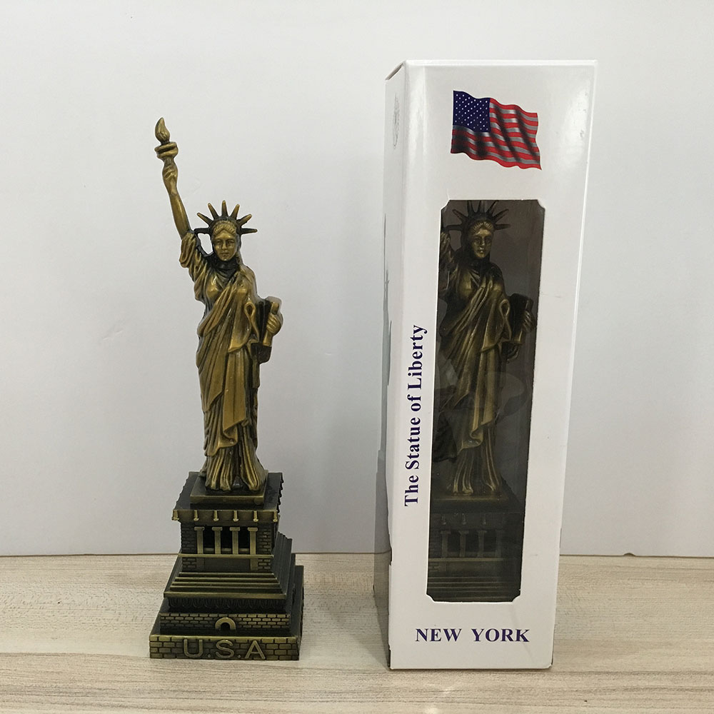 Металлический магнит-фигурка США. Статуя Свободы NS17